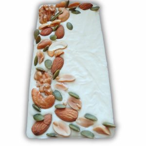 🍫 BARRA DE CHOCOLATE CON FRUTOS SECOS – 100 g